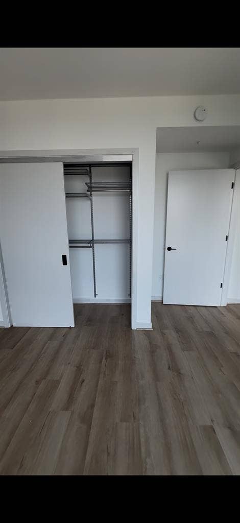 Apartment 5 Min Walk from Hill