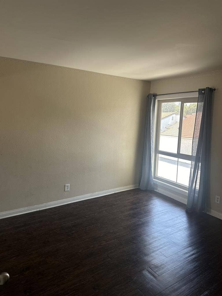 Nice and Private Room in Calabasas