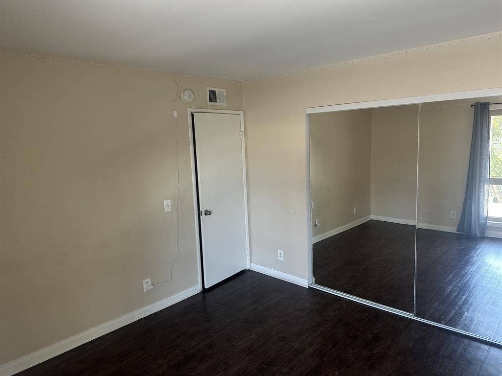 Nice and Private Room in Calabasas