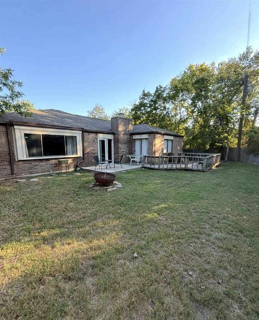 Looking for a third roommate!