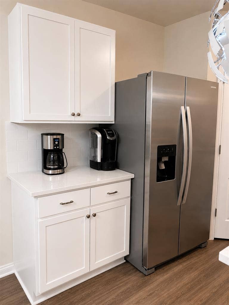 ROOM AVAILABLE – Apopka (32712)