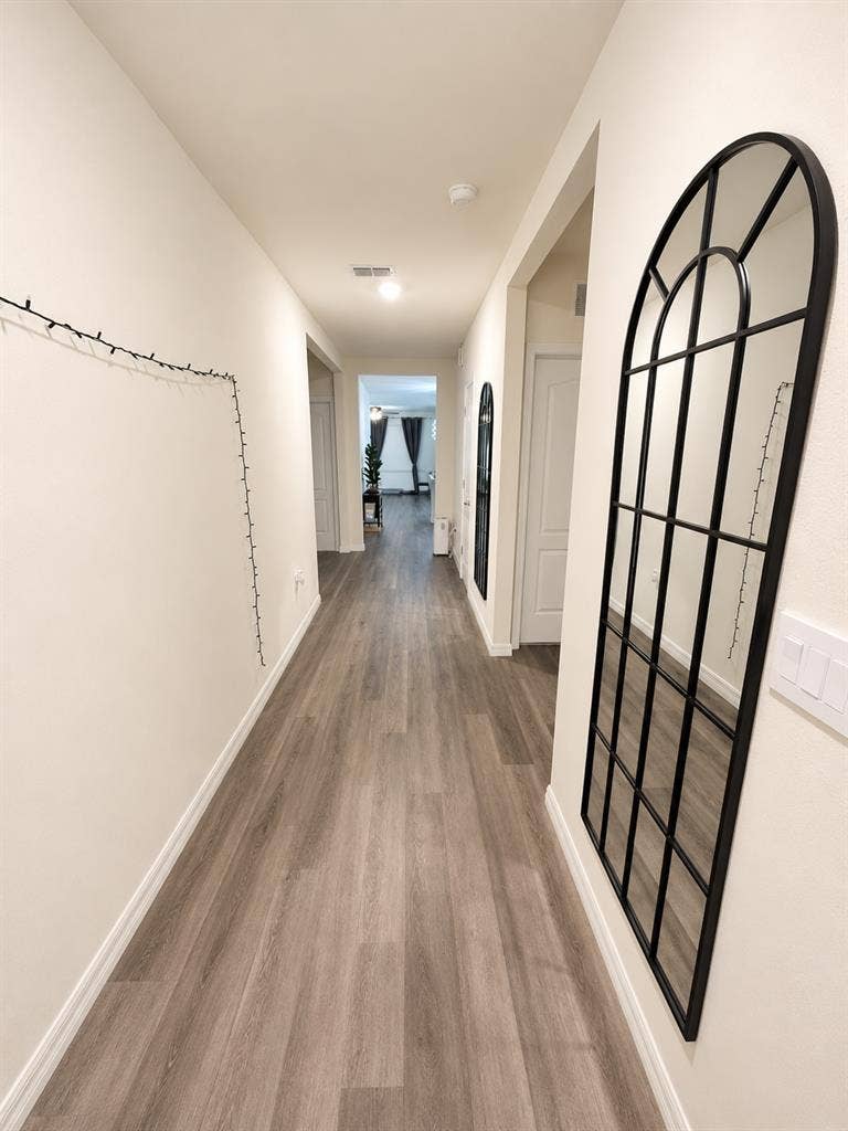 ROOM AVAILABLE – Apopka (32712)