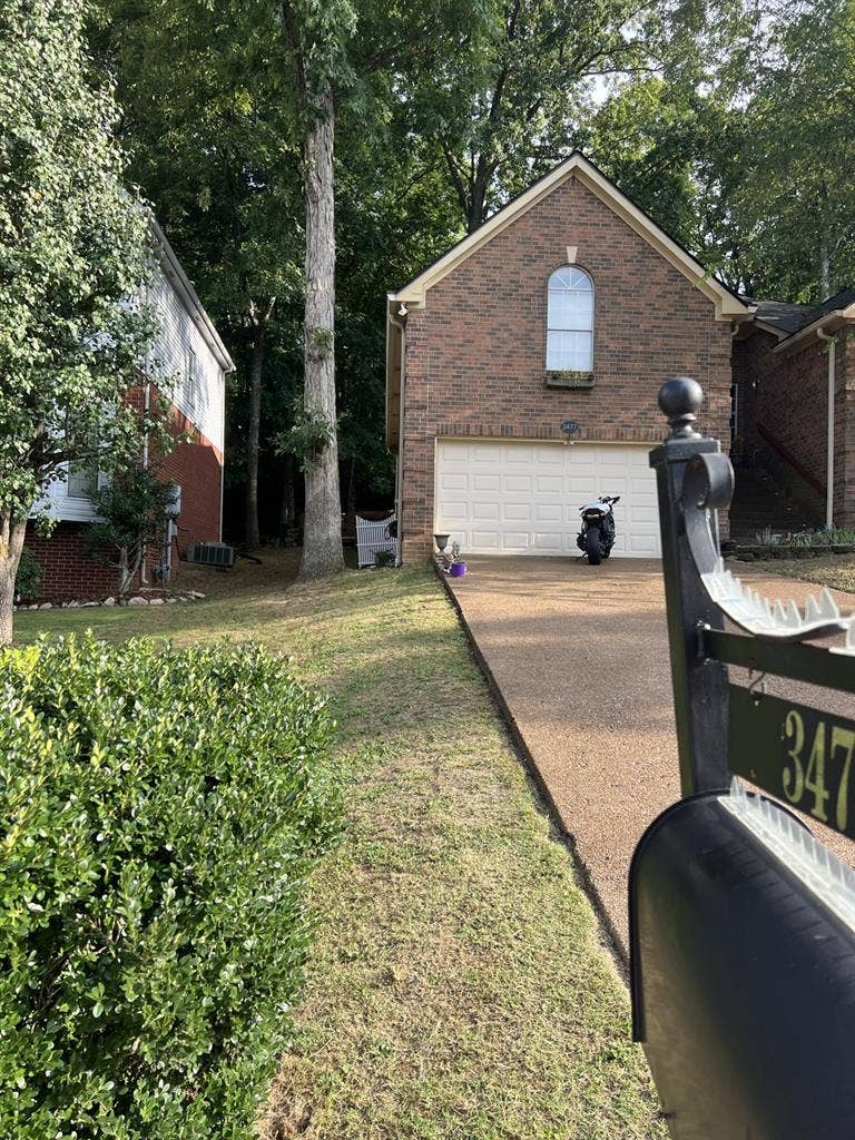 $800 a month Donelson by Lake