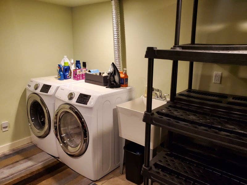 1 large bedroom in LGBTQ+ household