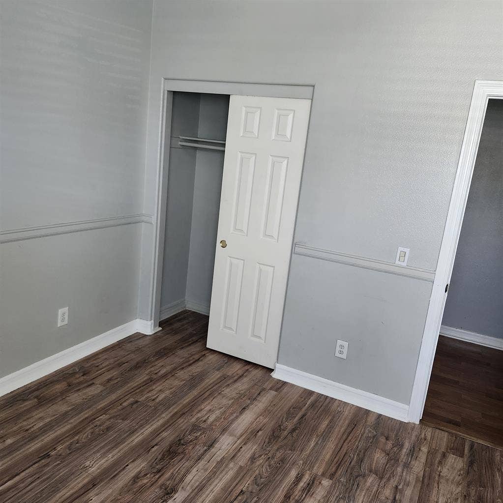 Room For Rent with shared bathroom