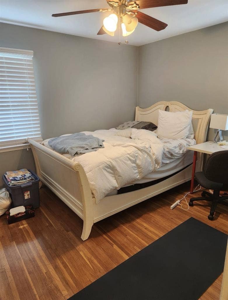 July house, 4 bed 3 bath in Fairfax