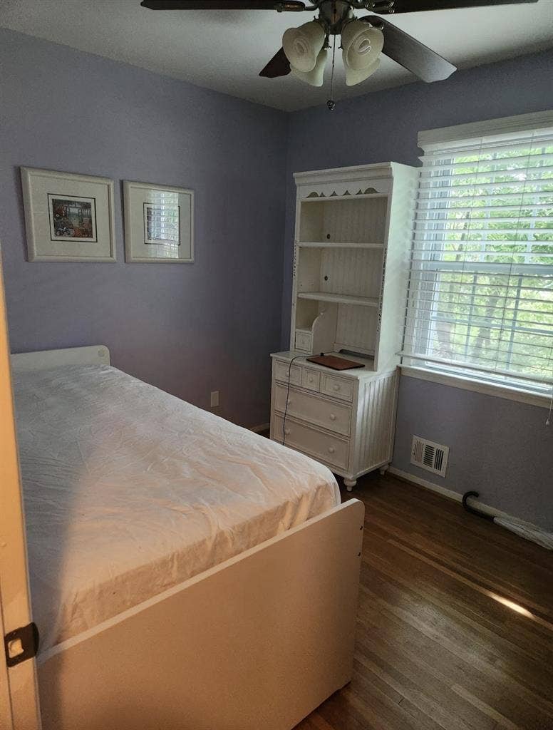 July house, 4 bed 3 bath in Fairfax