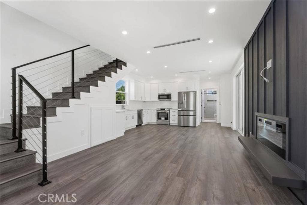 Looking for third roommate! 3BD/2BA