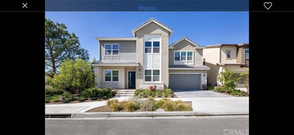 4000 sq ft house with large yard