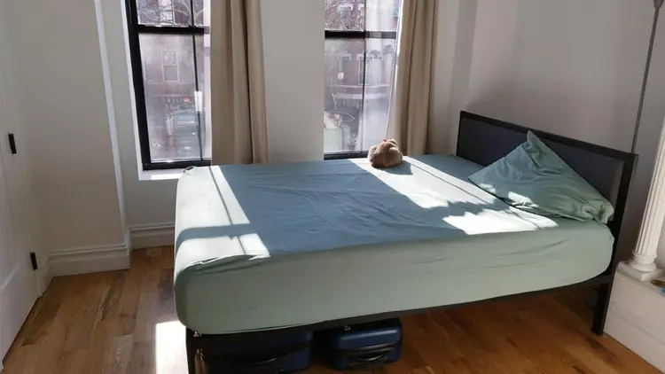 2 Rooms available Sep 1