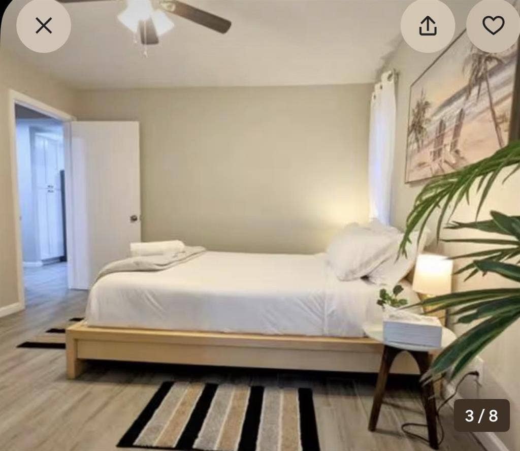 Master Suite w/ Private Bath