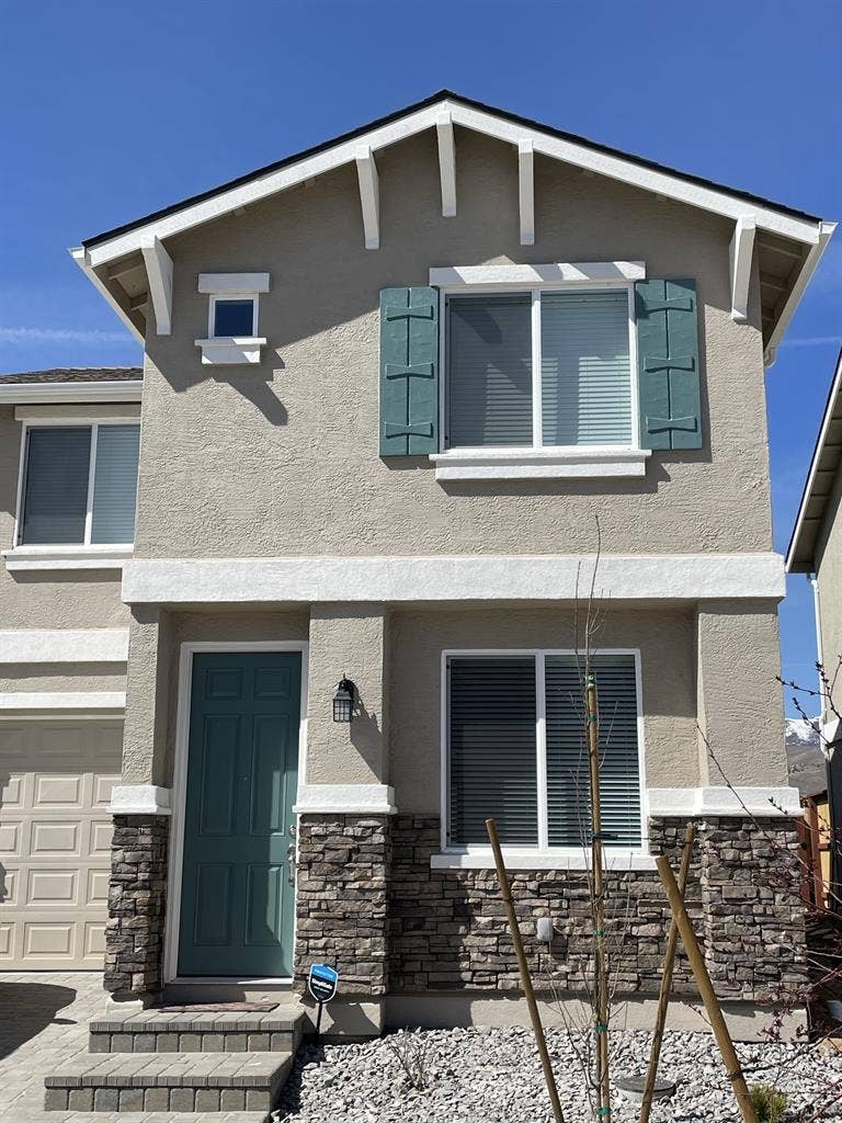 Room in house, near TMCC and UNR