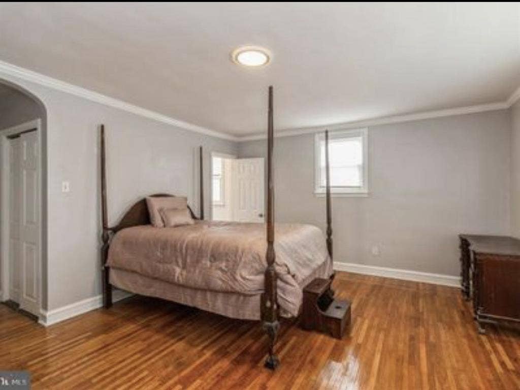 Entire Home or Private Rooms