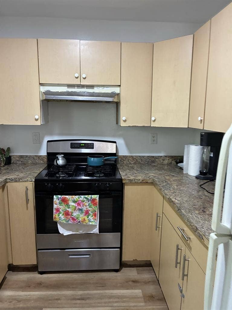 Small bed shared bath Far Rockaway