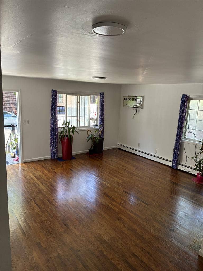 Small bed shared bath Far Rockaway