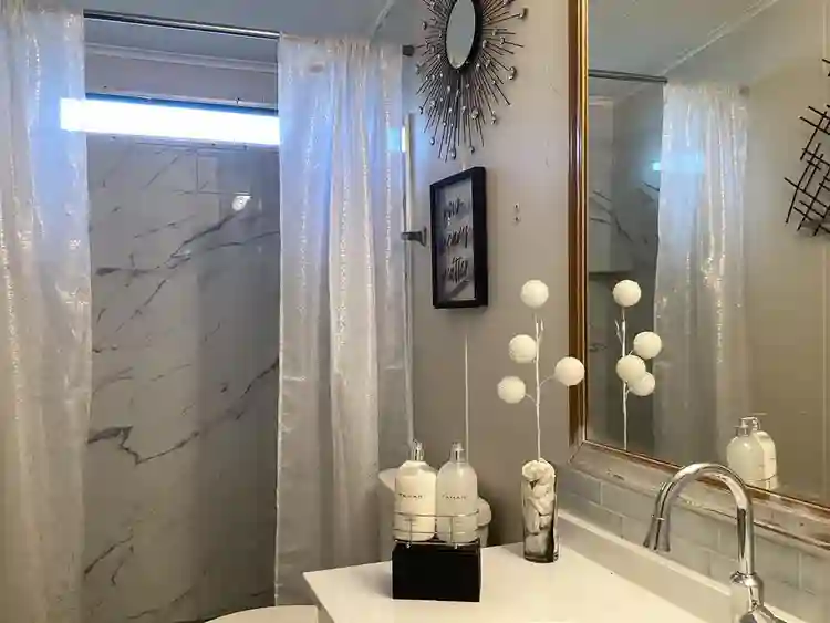 Beautiful private bed and bath