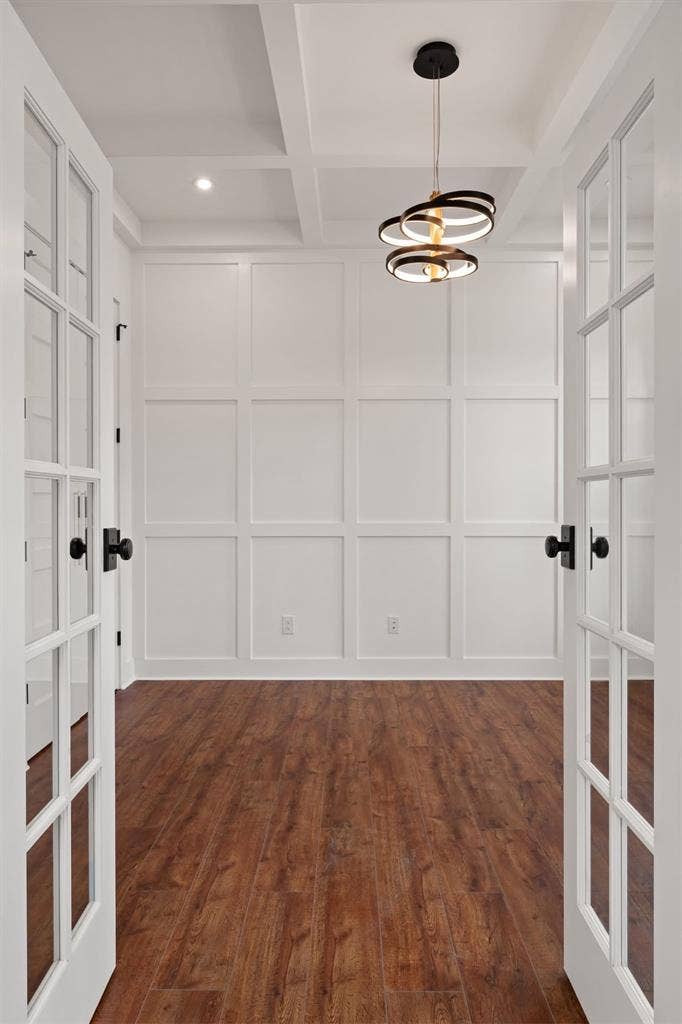 Roomate needed/ house/ 3 min downtn