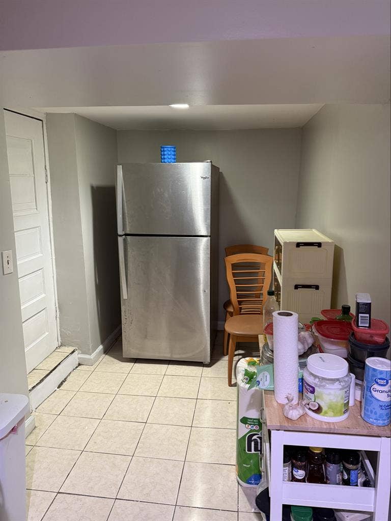 Private Room available in 2B1B