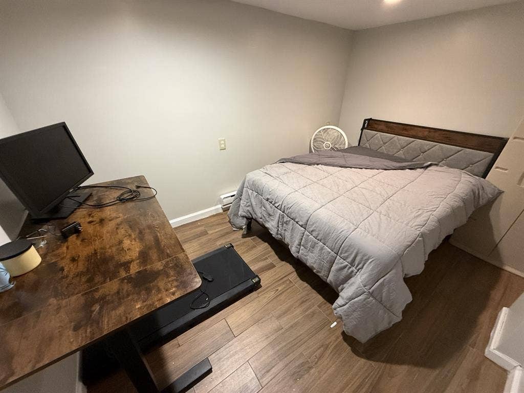 Private Room available in 2B1B