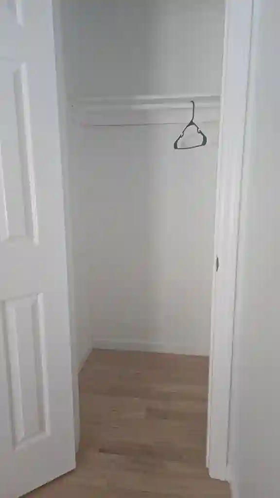 Private bed and bath in townhouse