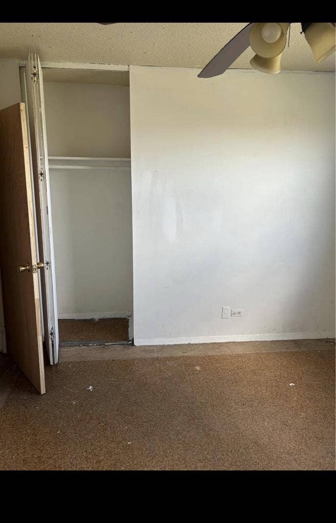 Large room for rent