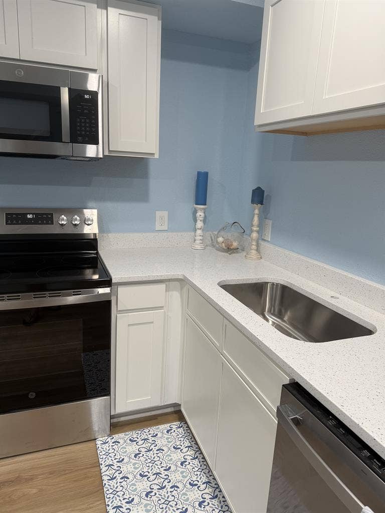 Hampton Va 1 bedroom waterfront