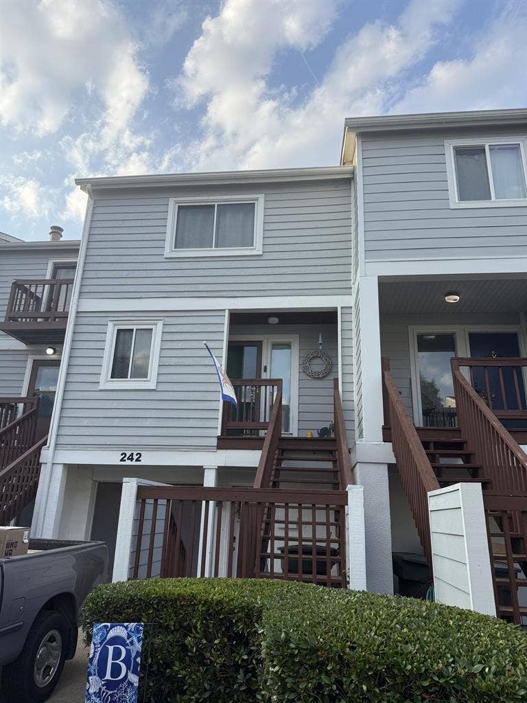 Hampton Va 1 bedroom waterfront