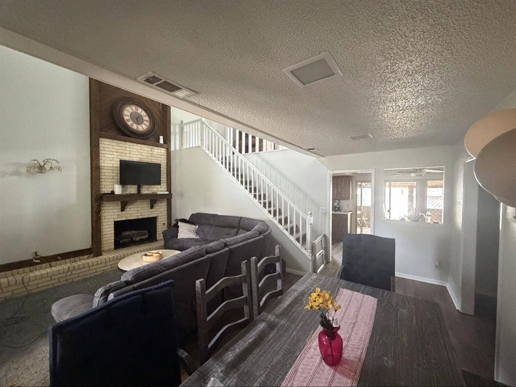 Room for rent Lake Dallas
