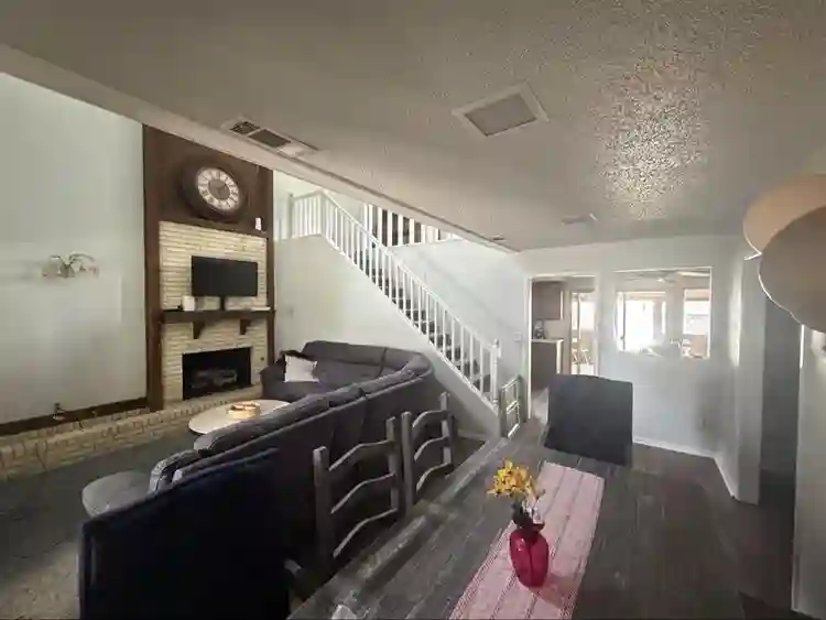 Room for rent Lake Dallas