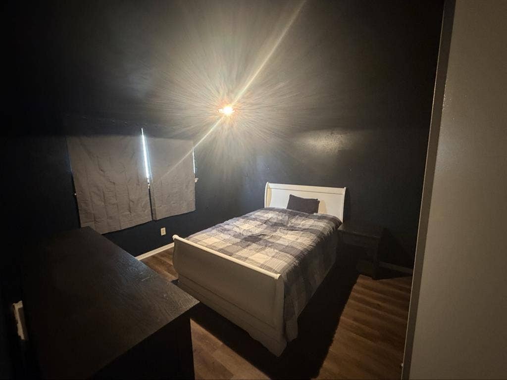 Room for rent Lake Dallas