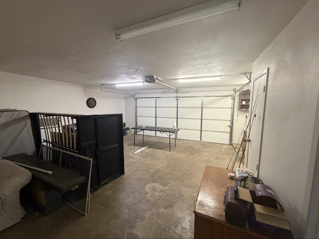 Room for rent Lake Dallas