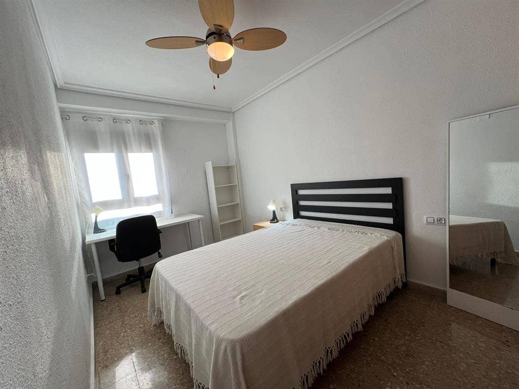 HABITACION VALENCIA