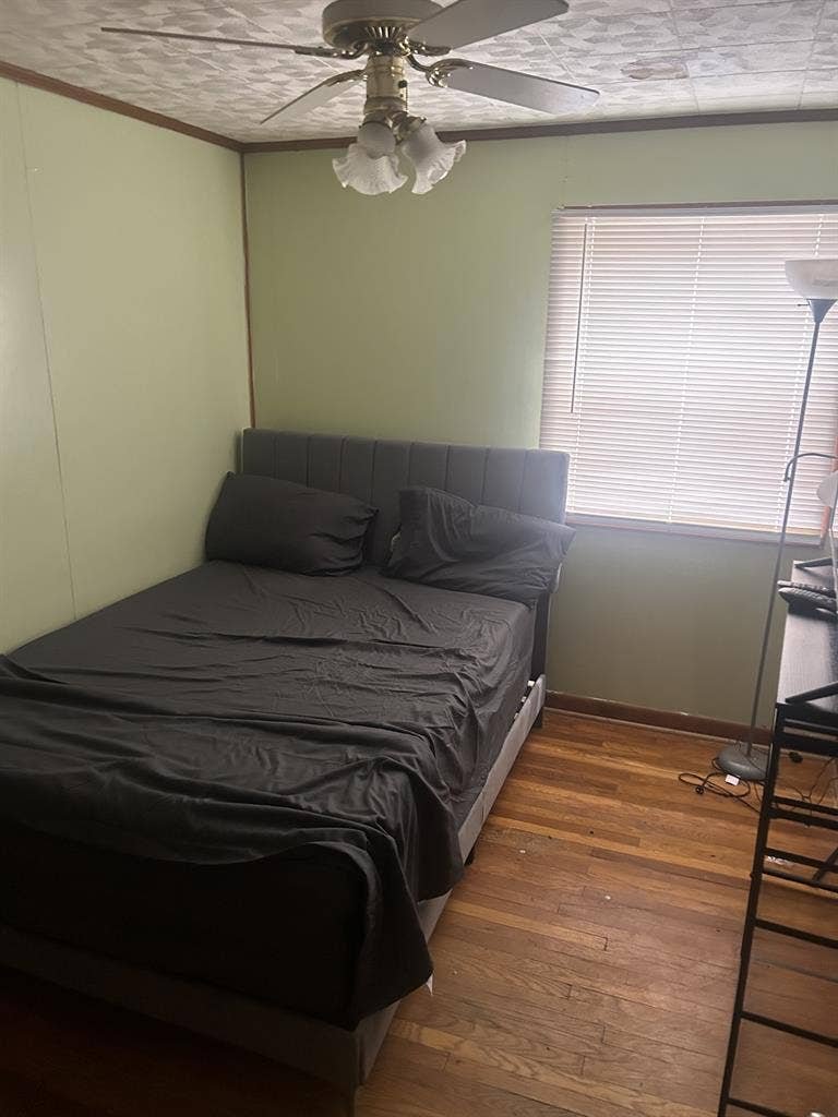 Room for rent