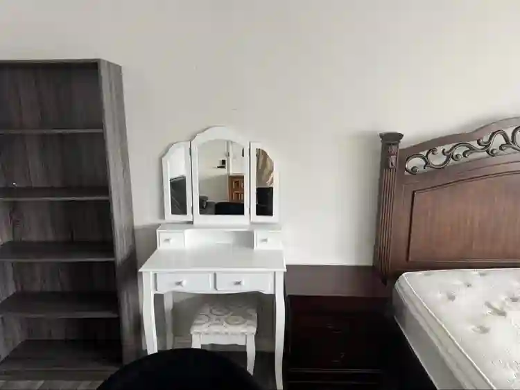 Master room for rent