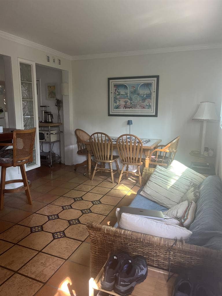 1 br/1 ba sublet from 7/15 - 12/15
