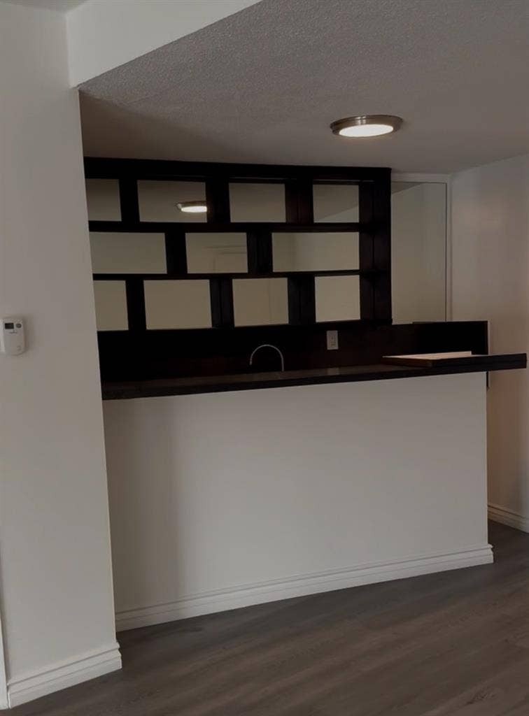 Looking for 3rd Roommate!