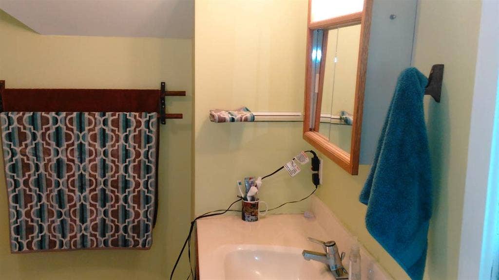 Room for rent - highly walkable!