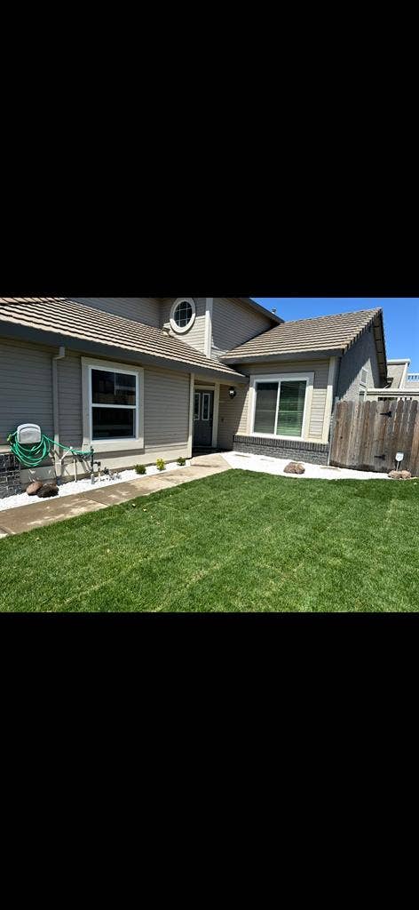 Room available in Antelope!
