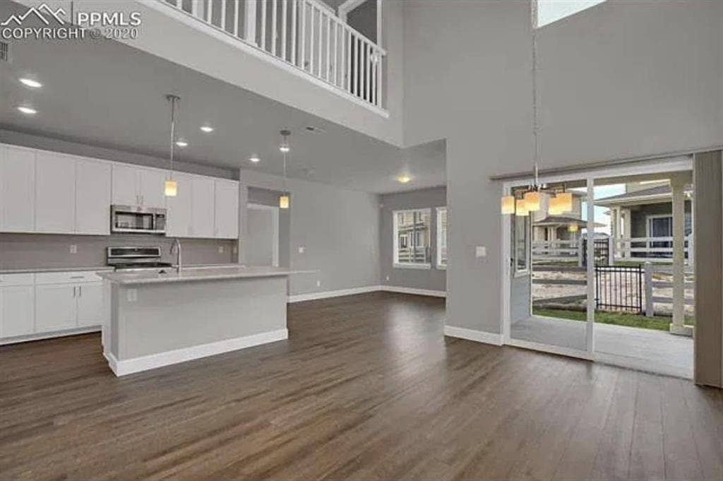 3bed 2.5bath townhome Wolf Ranch