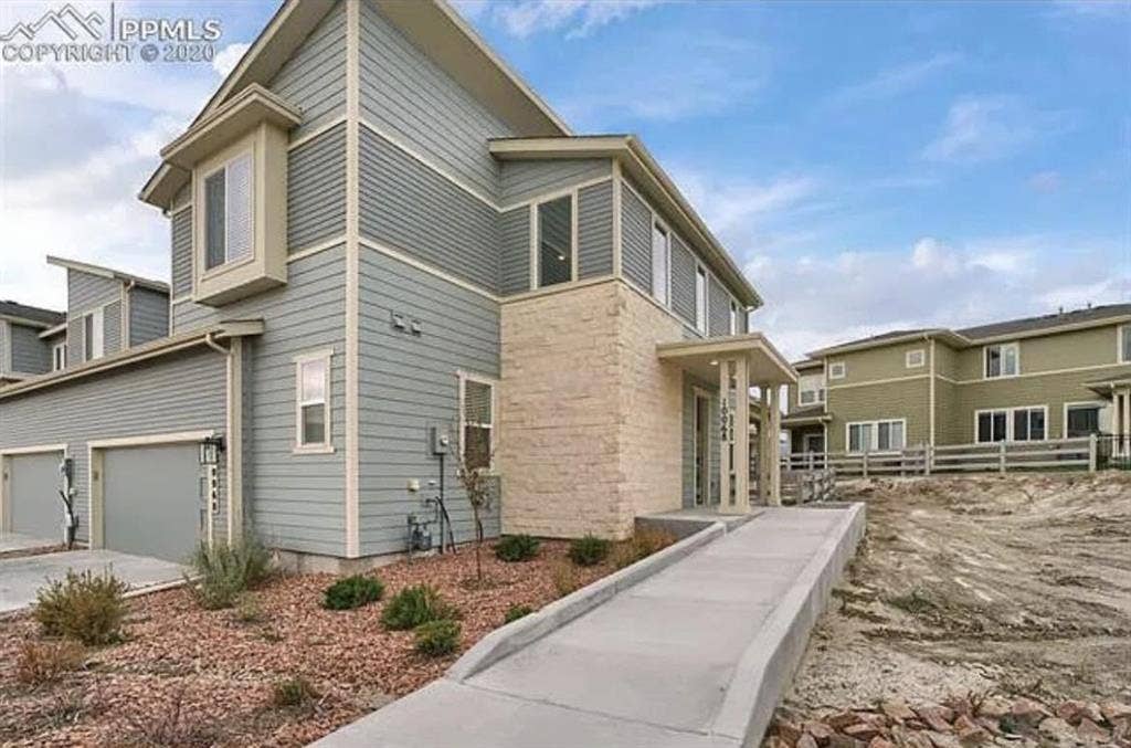 3bed 2.5bath townhome Wolf Ranch