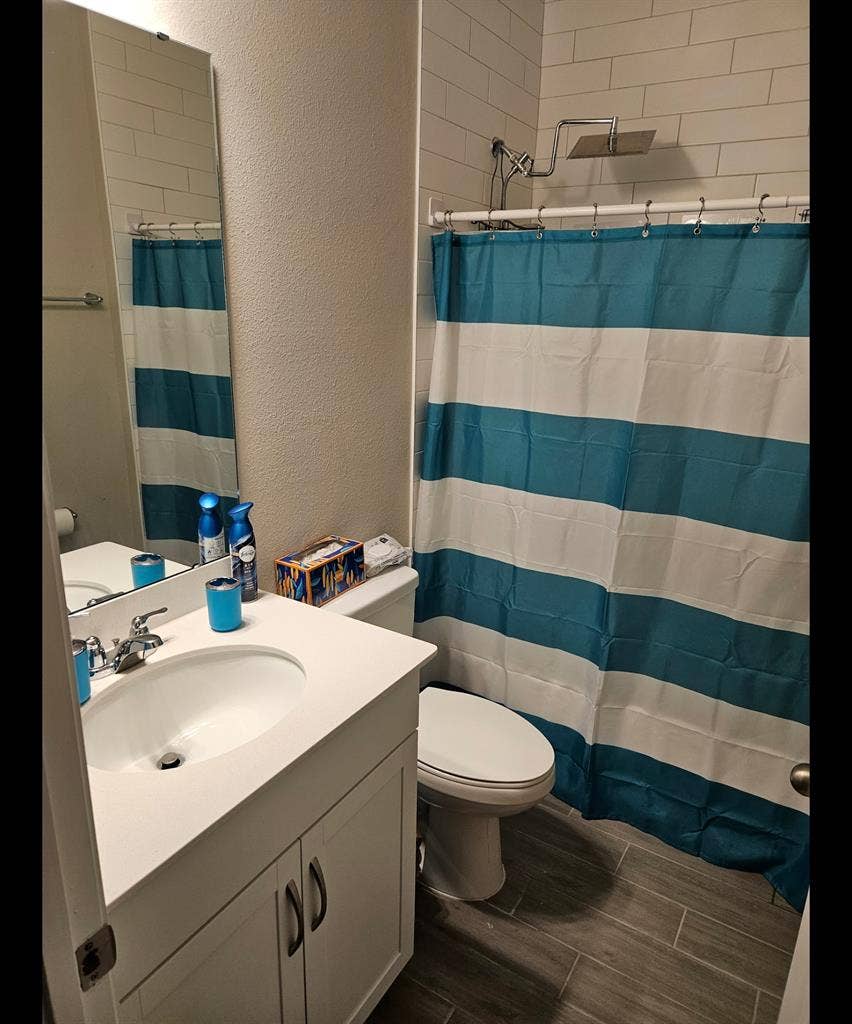 I have a room available NOW...