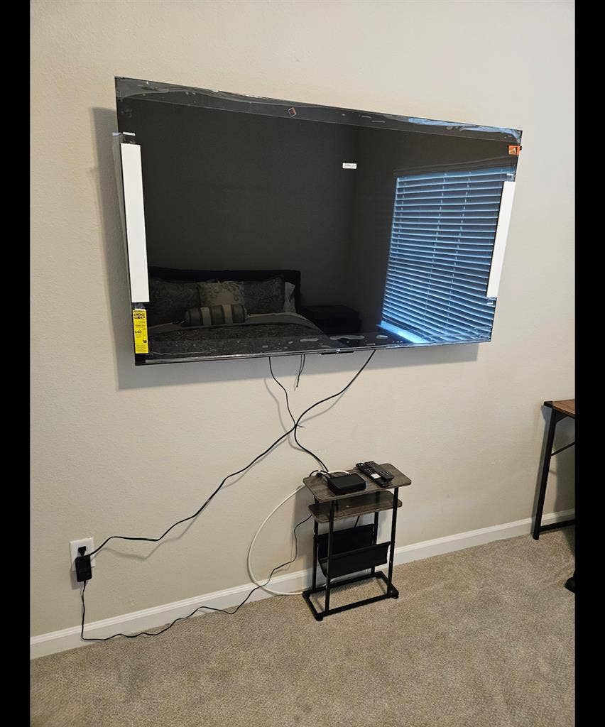 I have a room available NOW...