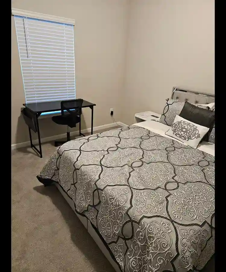 I have a room available NOW...