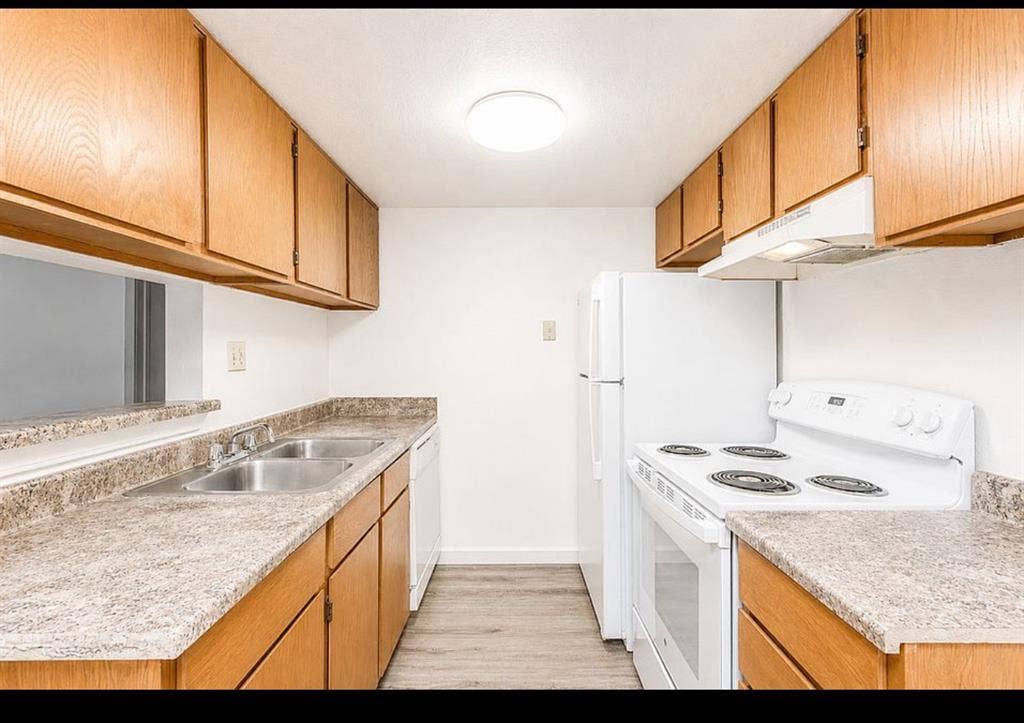 Looking for Female tenant