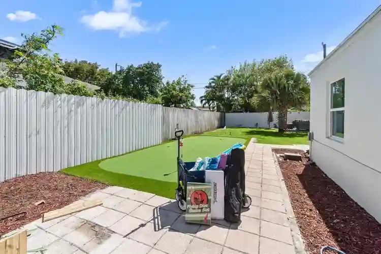 Full Furnished 2BD/1BA Home