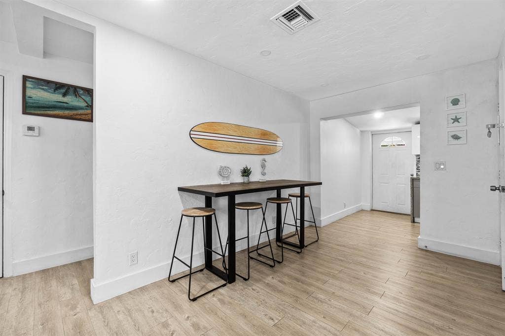 Full Furnished 2BD/1BA Home