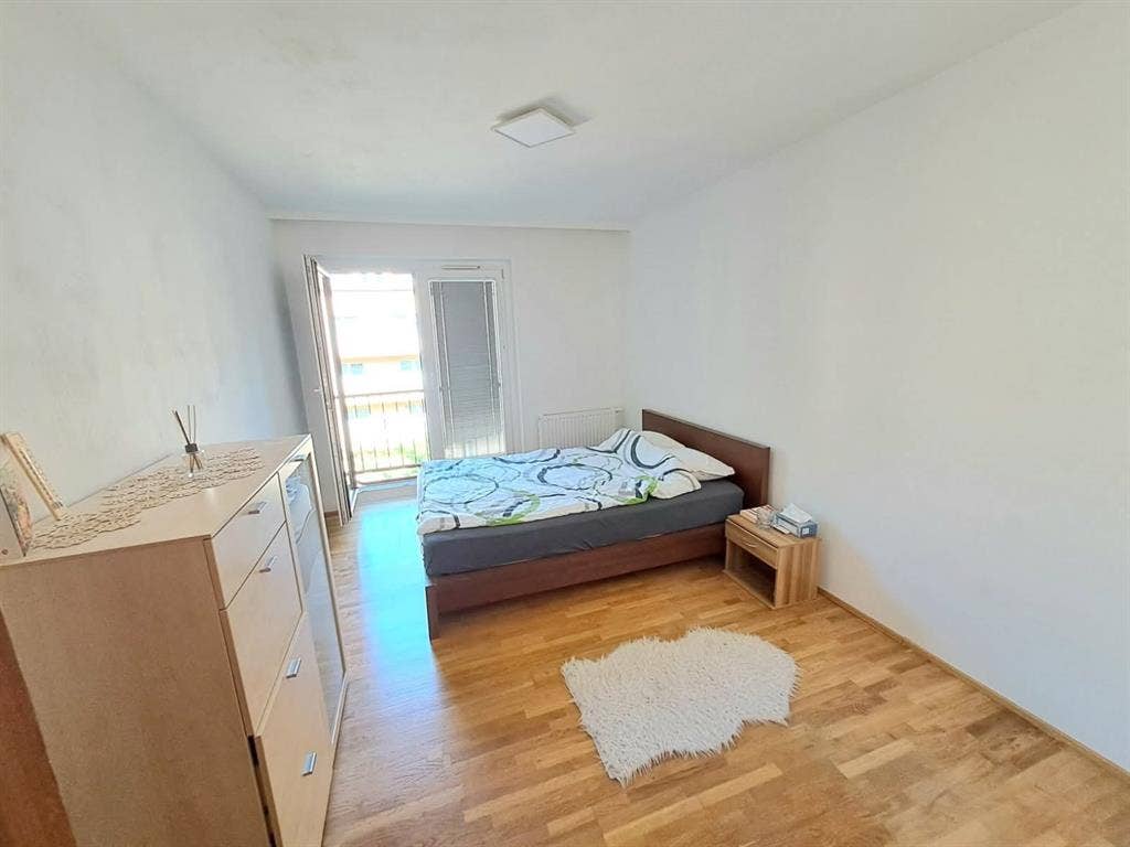 Room for short or long term stays!