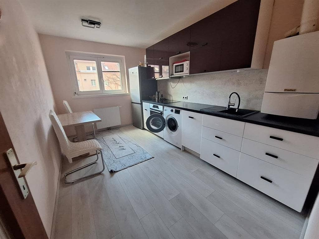Room for short or long term stays!