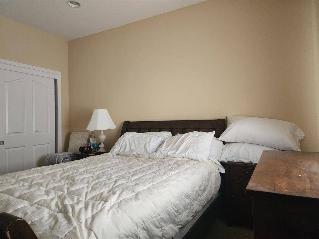 Share room in Henderson
