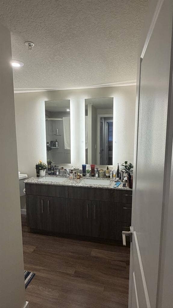 Beautiful furniture 1 bedroom